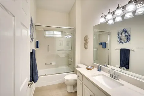 6711 Tailfeather Way Bradenton FL 34203