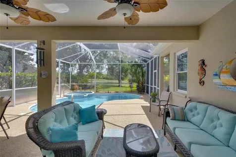 6711 Tailfeather Way Bradenton FL 34203