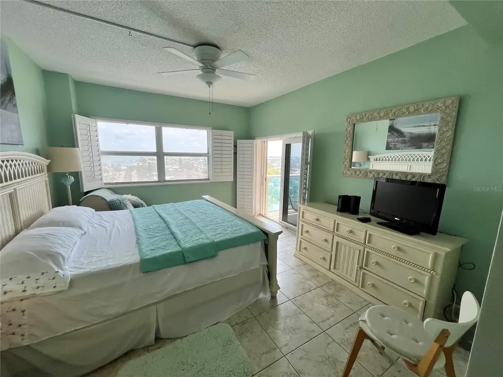 880 Mandalay Avenue Clearwater Beach FL 33767