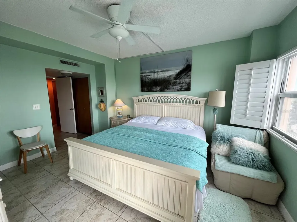 880 Mandalay Avenue Clearwater Beach FL 33767