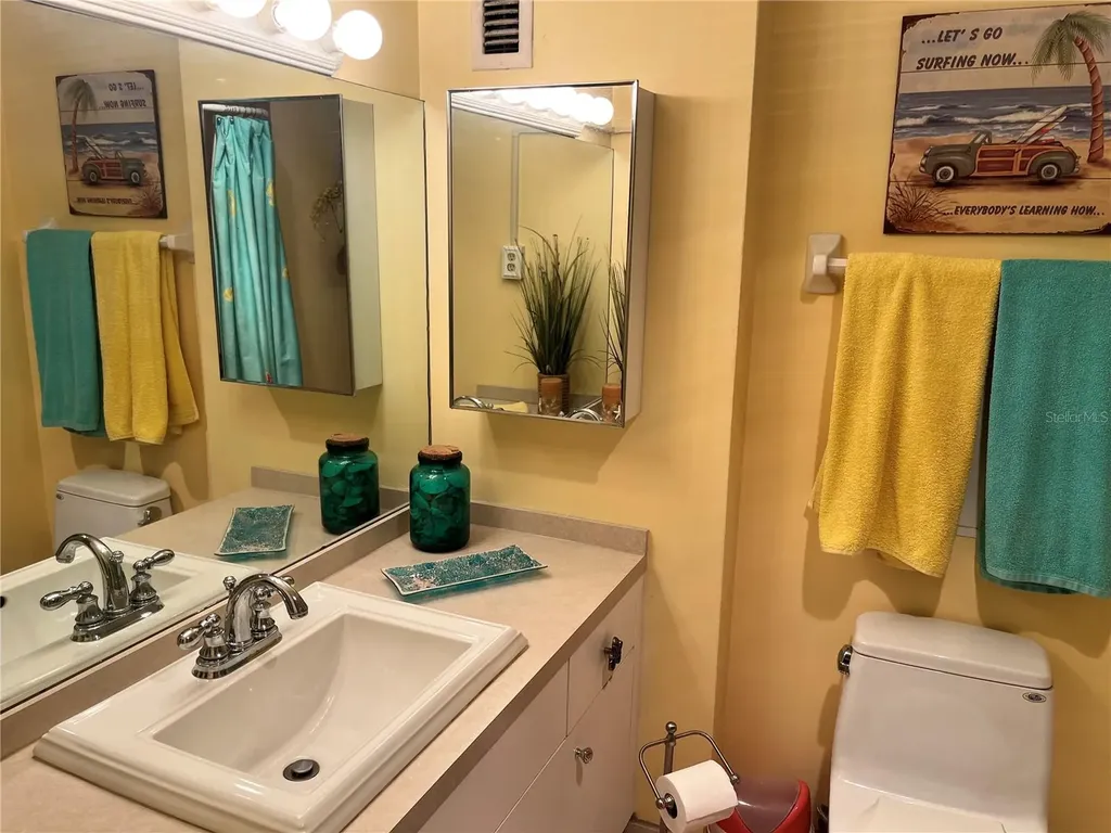 880 Mandalay Avenue Clearwater Beach FL 33767