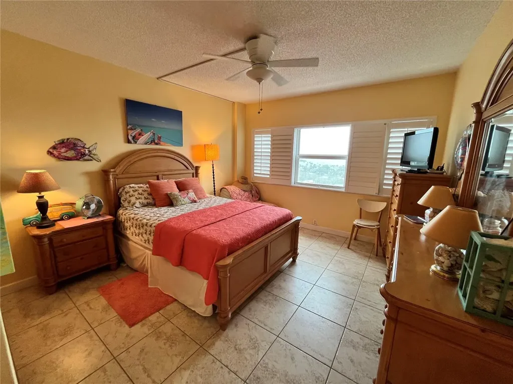 880 Mandalay Avenue Clearwater Beach FL 33767