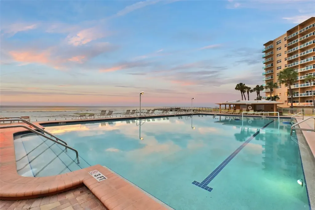 880 Mandalay Avenue Clearwater Beach FL 33767