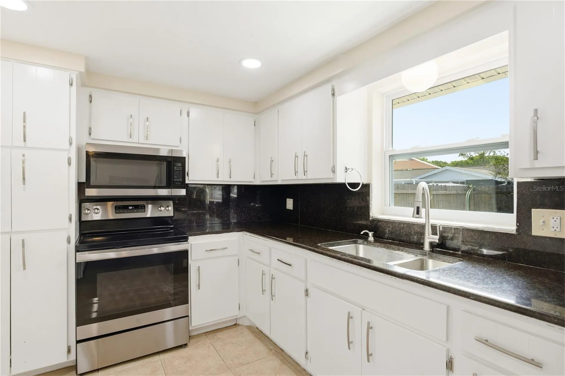 11205 Glover Road Port Richey FL 34668