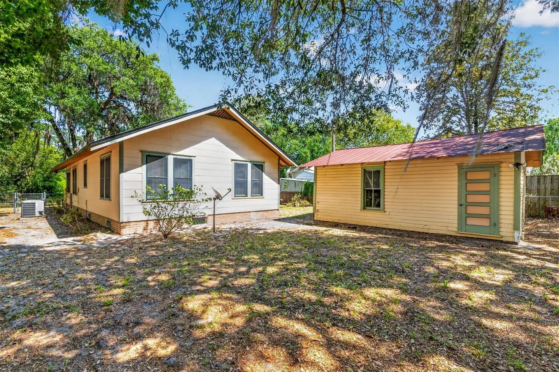616 NE 7th Street Gainesville FL 32601