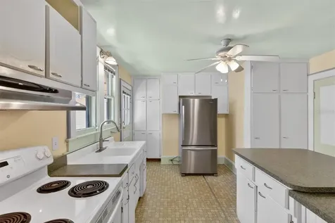 616 NE 7th Street Gainesville FL 32601