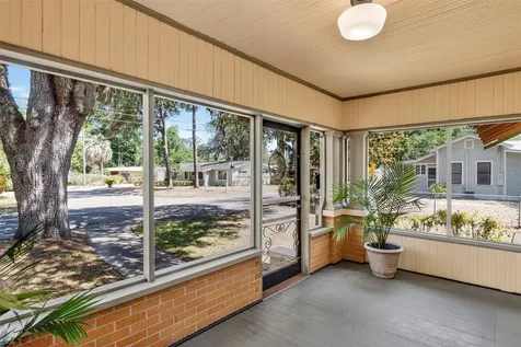 616 NE 7th Street Gainesville FL 32601
