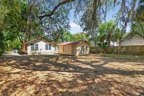 616 NE 7th Street Gainesville FL 32601