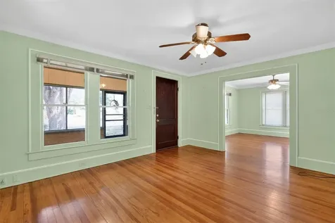 616 NE 7th Street Gainesville FL 32601