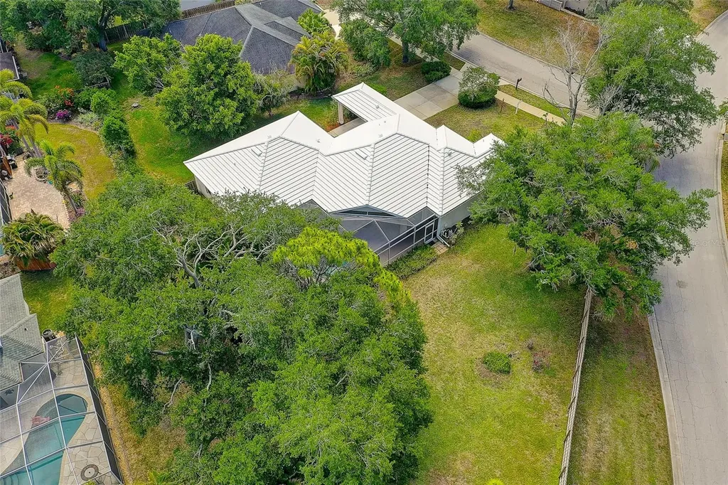 619 Oak River Court Osprey FL 34229