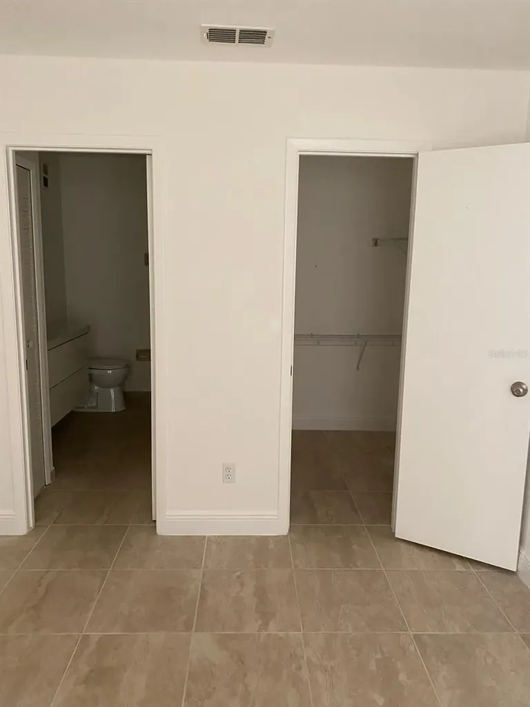 5452 E Michigan Street Orlando FL 32812