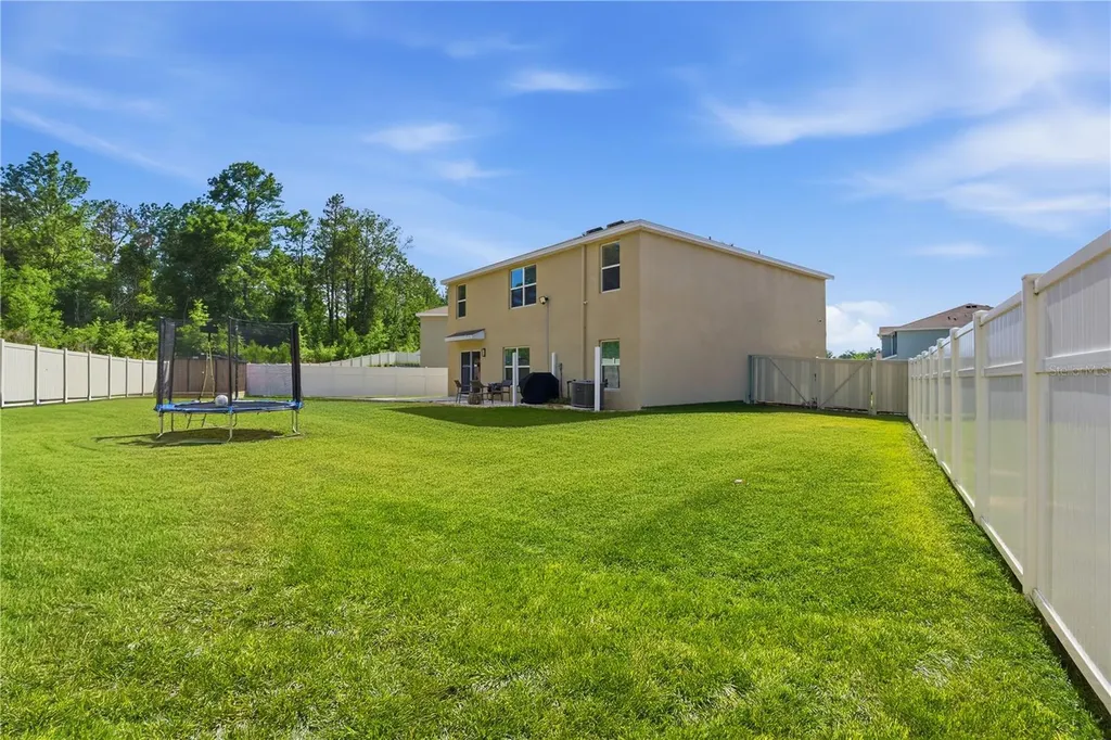 6761 SE 3rd Loop Ocala FL 34472