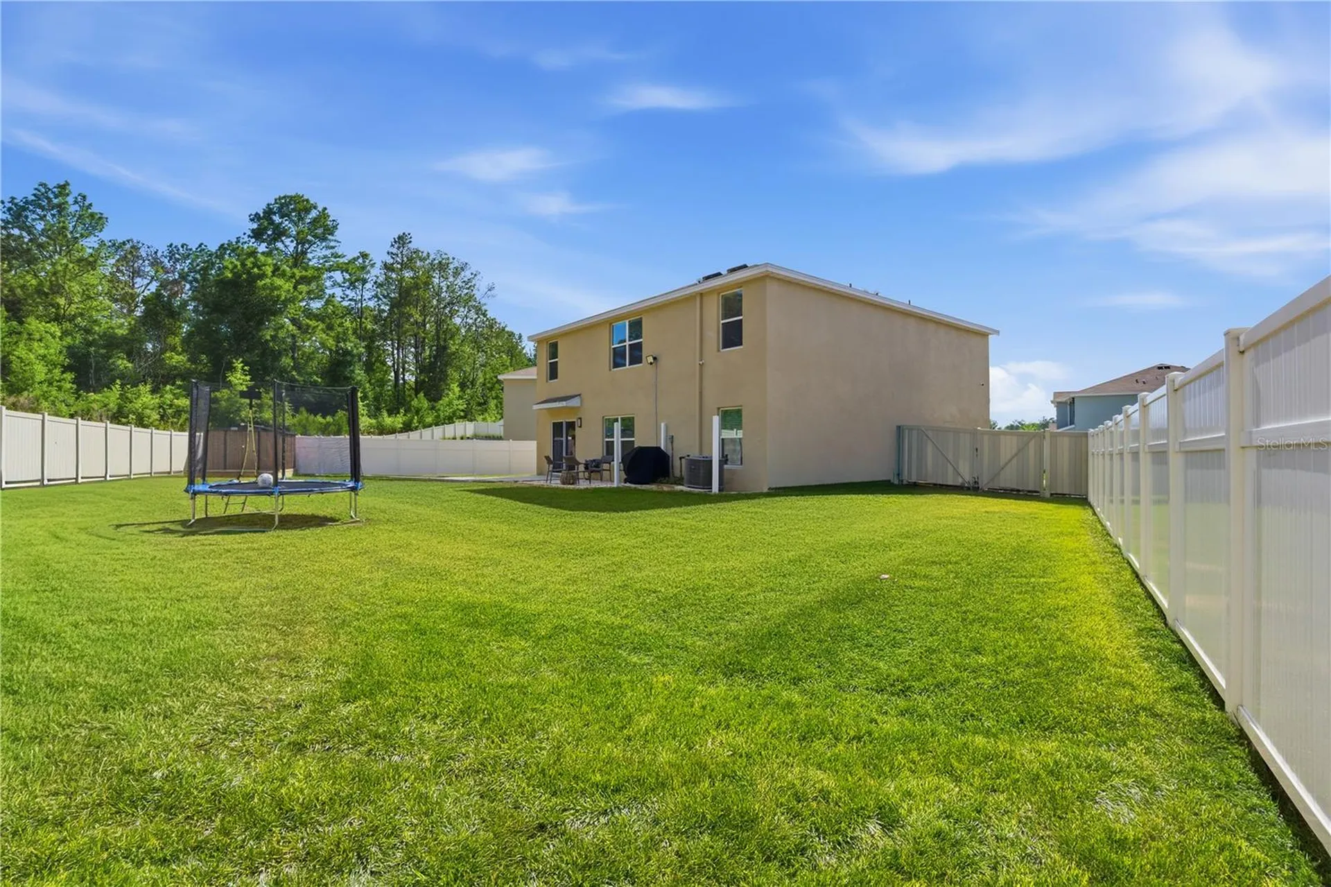 6761 SE 3rd Loop Ocala FL 34472