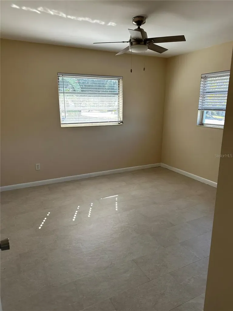 442 Lyndhurst Street Dunedin FL 34698