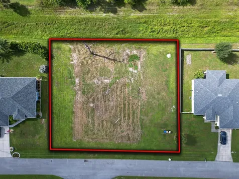 Thurston Avenue North Port FL 34288
