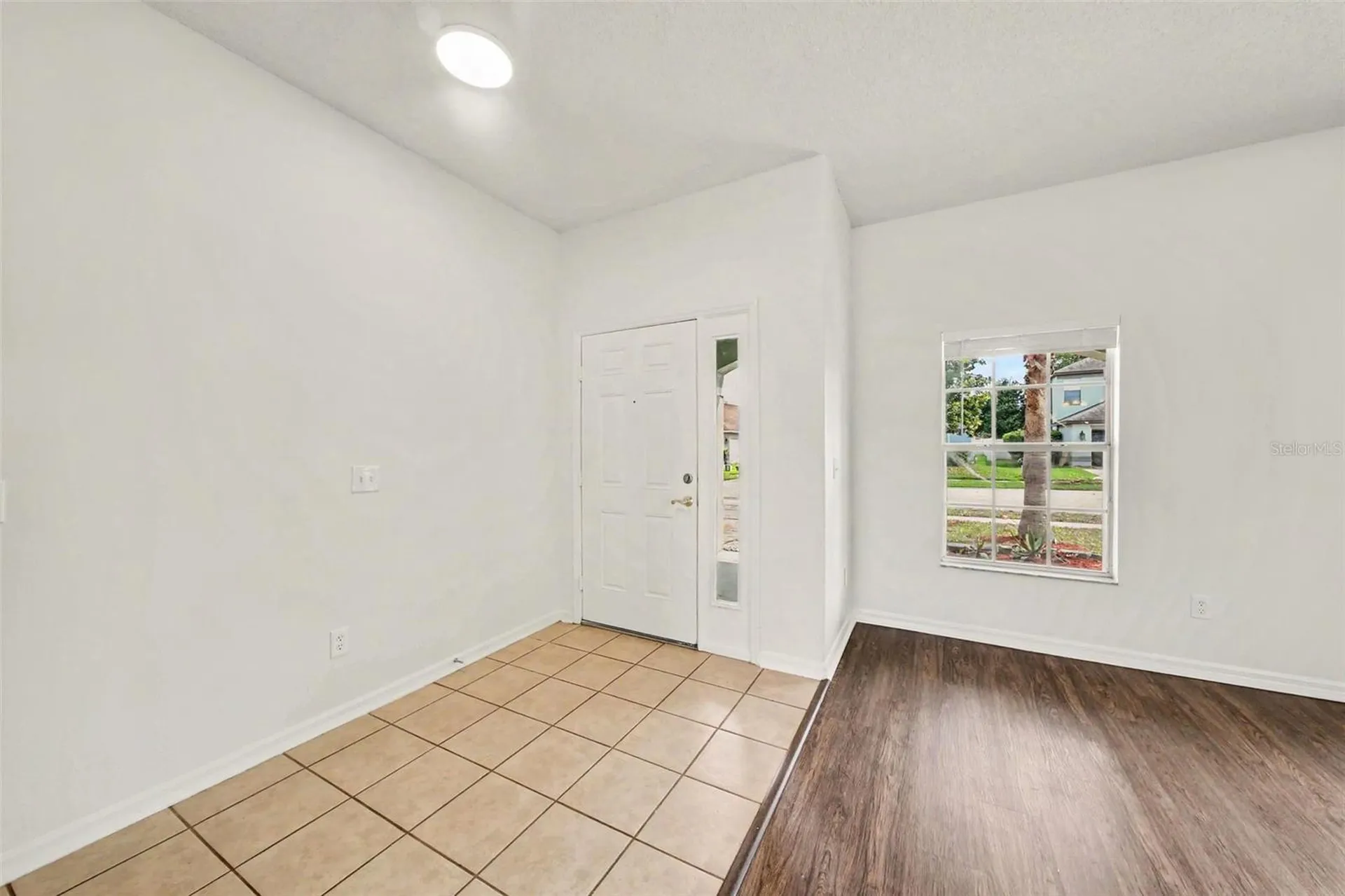 2512 Holly Pine Circle Orlando FL 32820