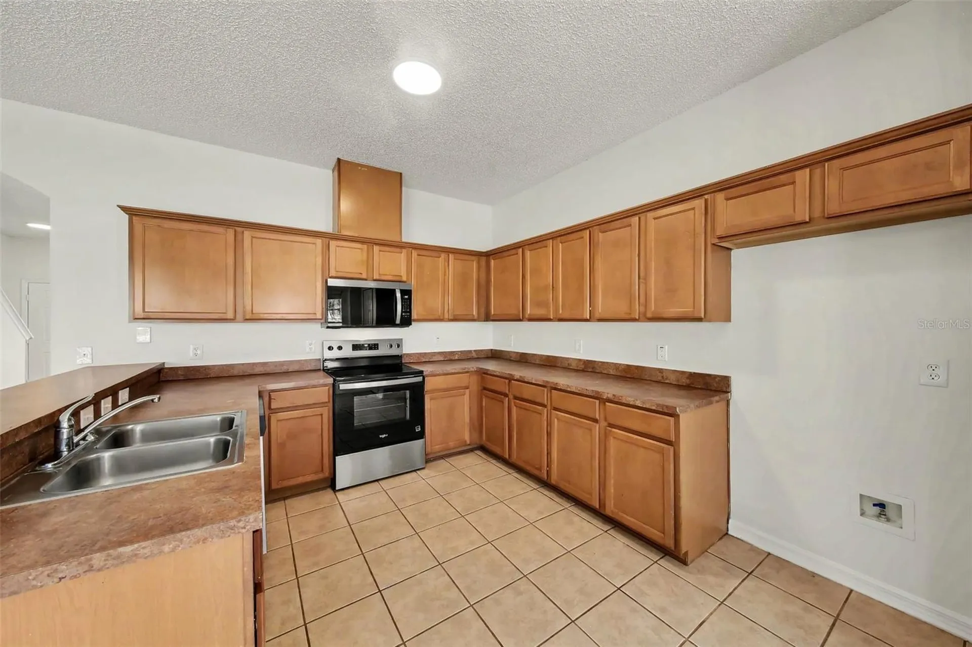 2512 Holly Pine Circle Orlando FL 32820