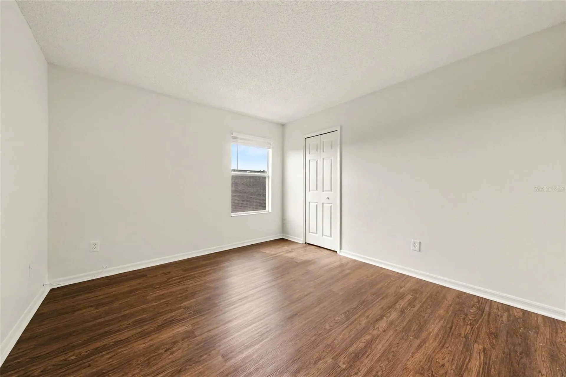 2512 Holly Pine Circle Orlando FL 32820