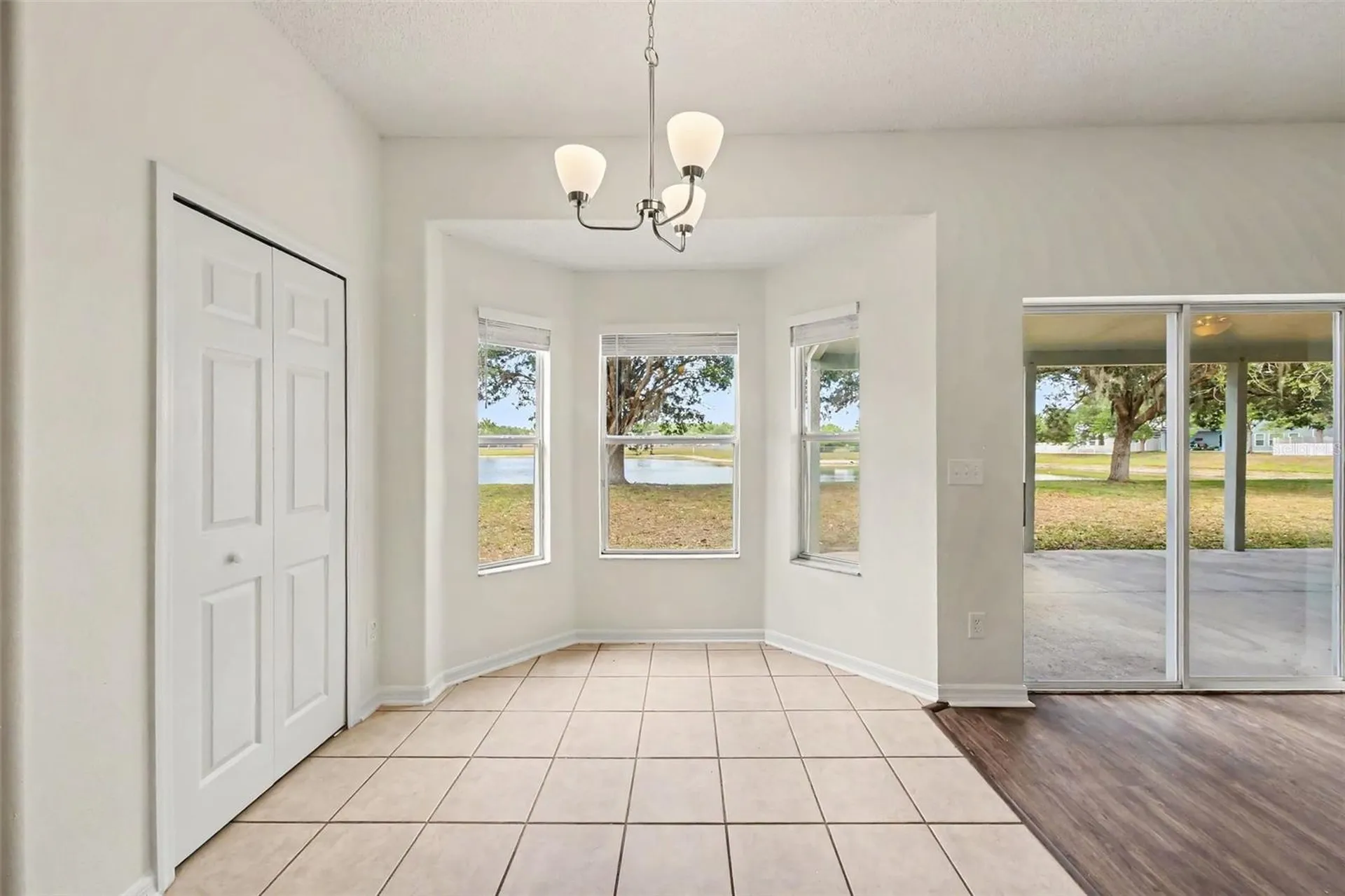 2512 Holly Pine Circle Orlando FL 32820