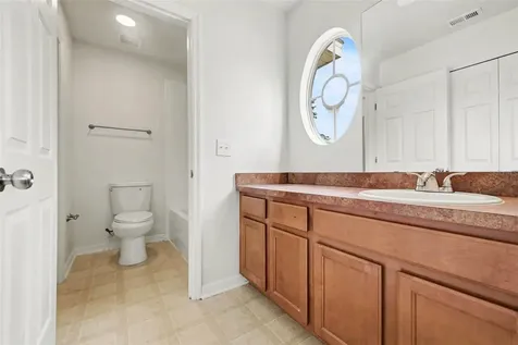 2512 Holly Pine Circle Orlando FL 32820