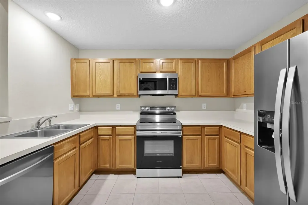 6111 Maggies Circle Jacksonville FL 32244