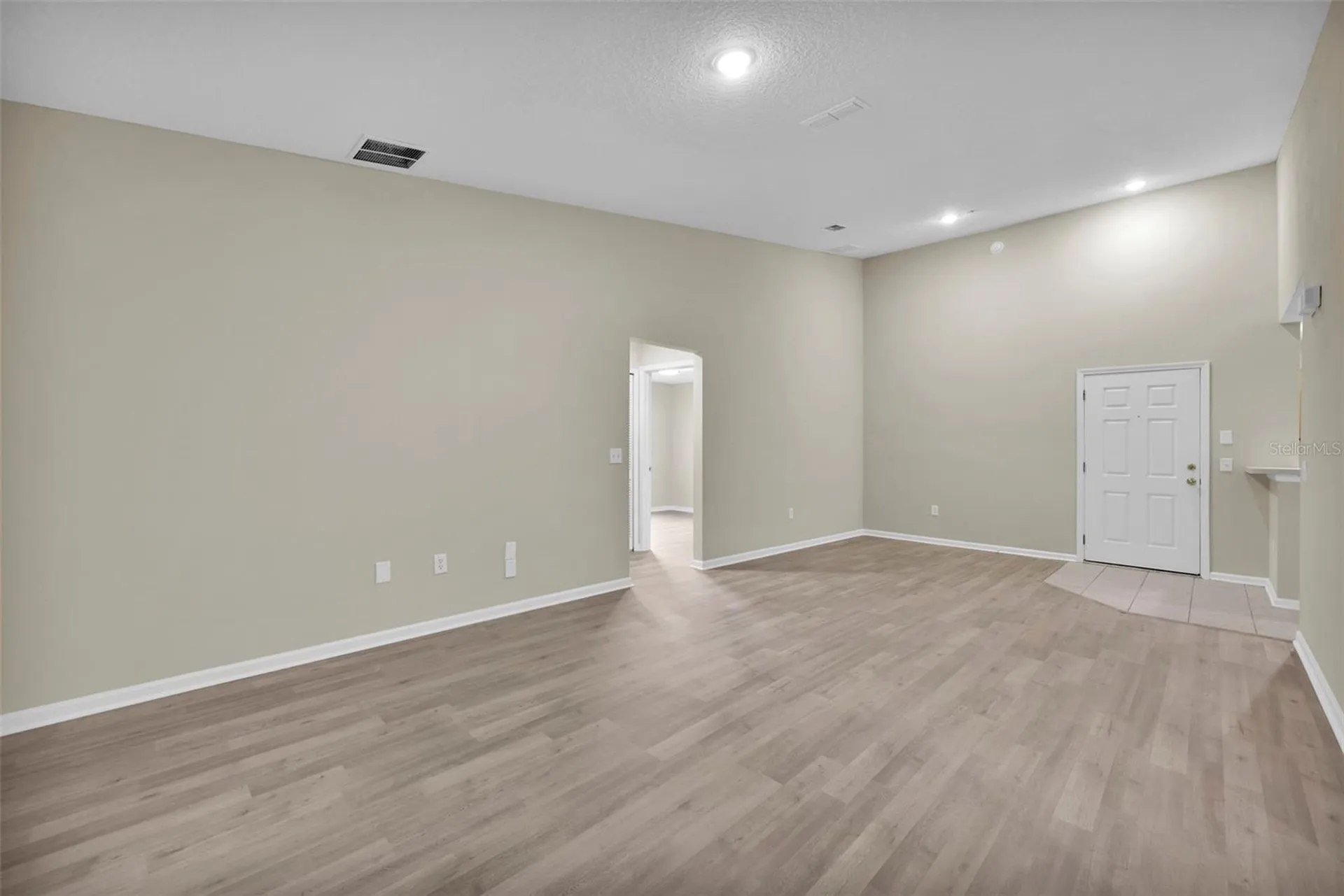 6111 Maggies Circle Jacksonville FL 32244
