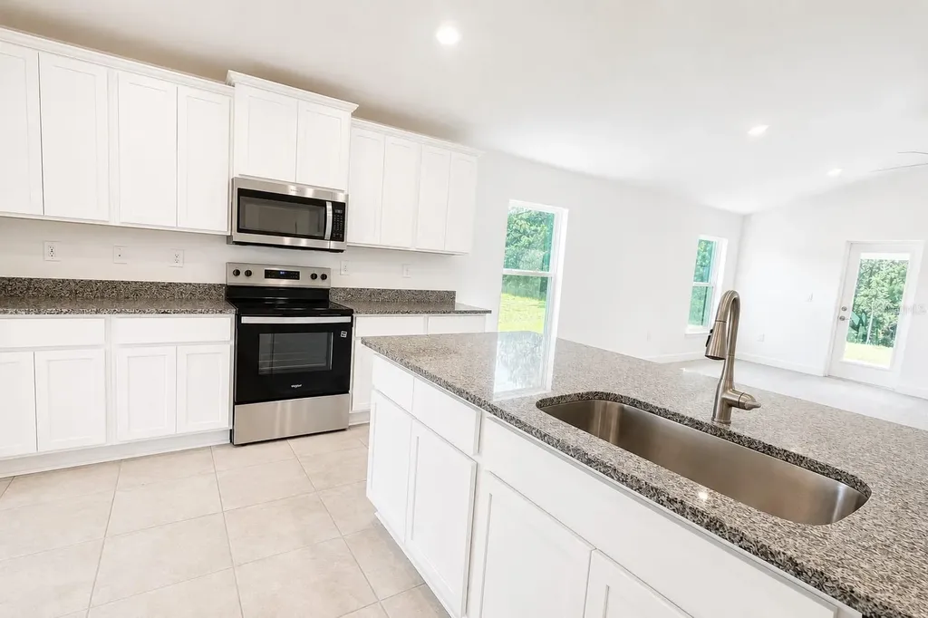 7606 Bent Tree Loop St Cloud FL 34773
