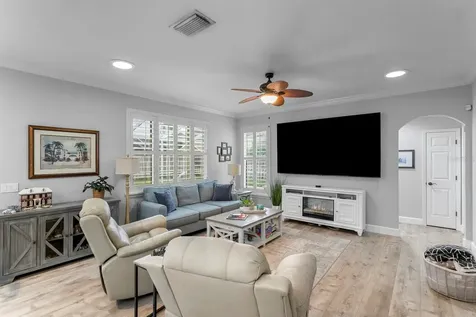 10111 Kingsbridge Avenue Tampa FL 33626