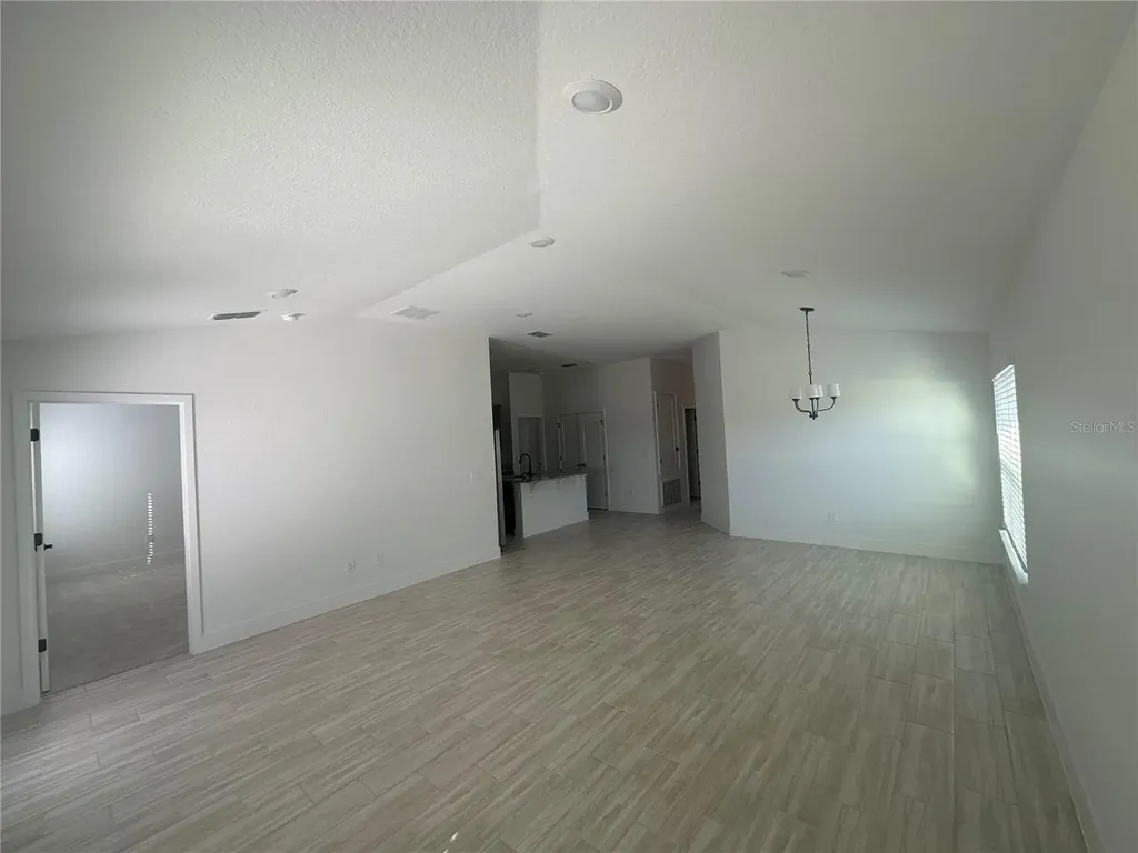 12539 NE 48th Terrace Oxford FL 34484