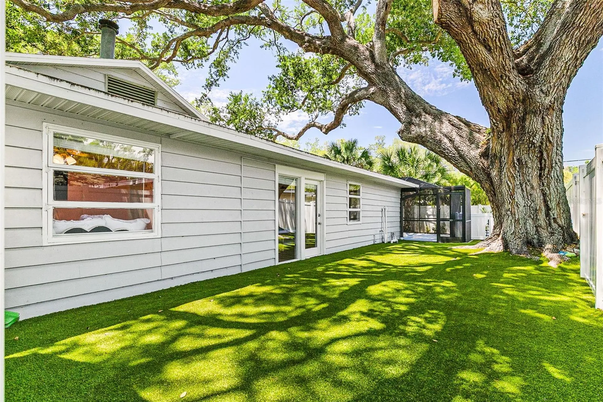2215 Hibiscus Street Sarasota FL 34239