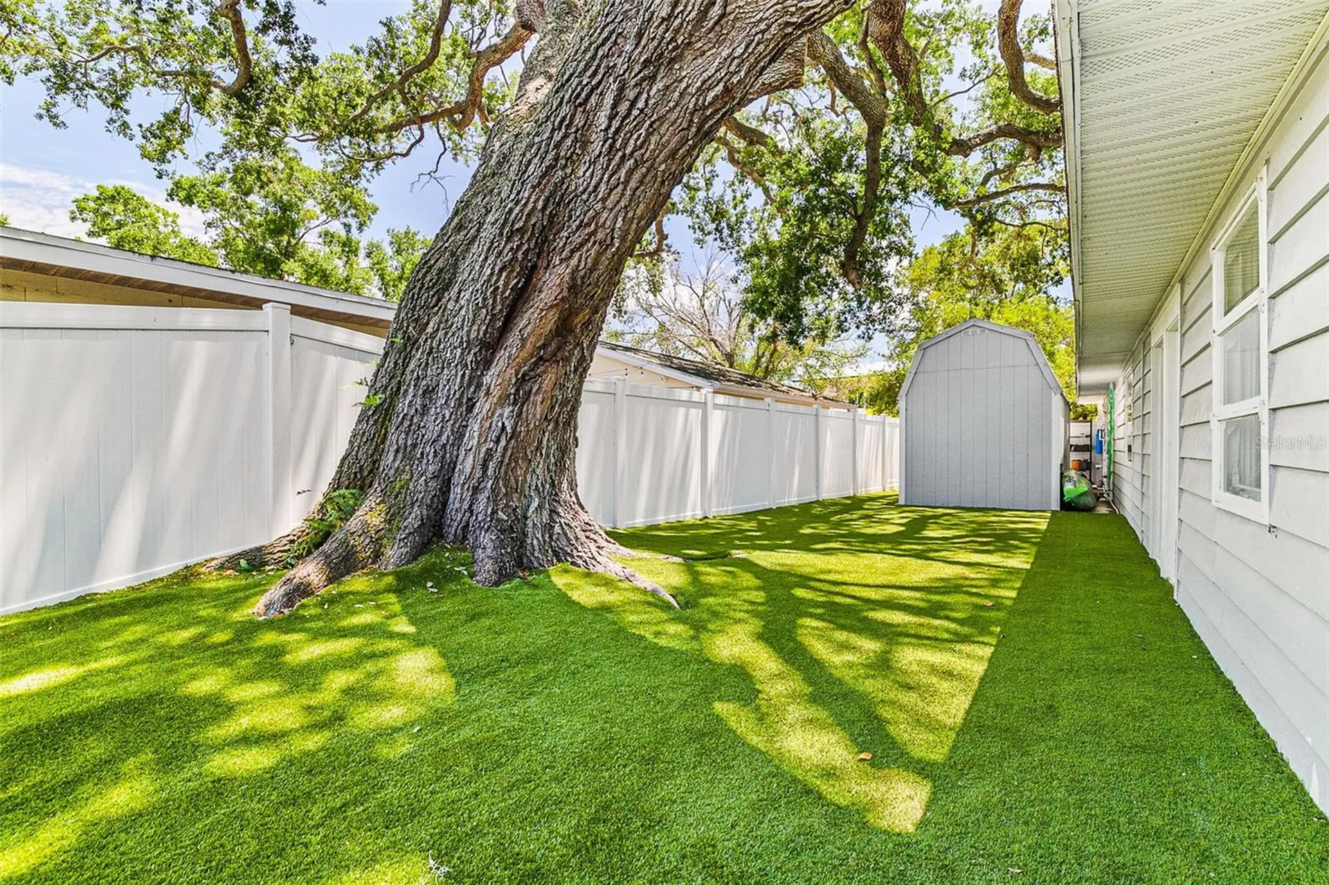 2215 Hibiscus Street Sarasota FL 34239