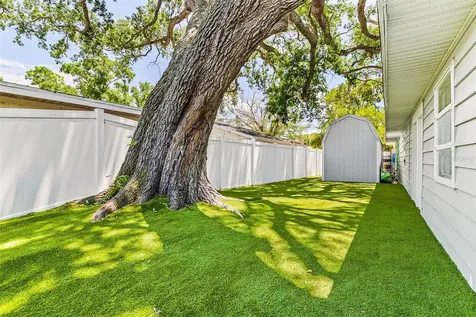 2215 Hibiscus Street Sarasota FL 34239