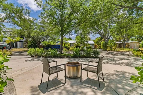 2215 Hibiscus Street Sarasota FL 34239