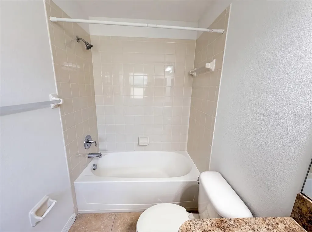 8548 Gablebend Way Tampa FL 33647