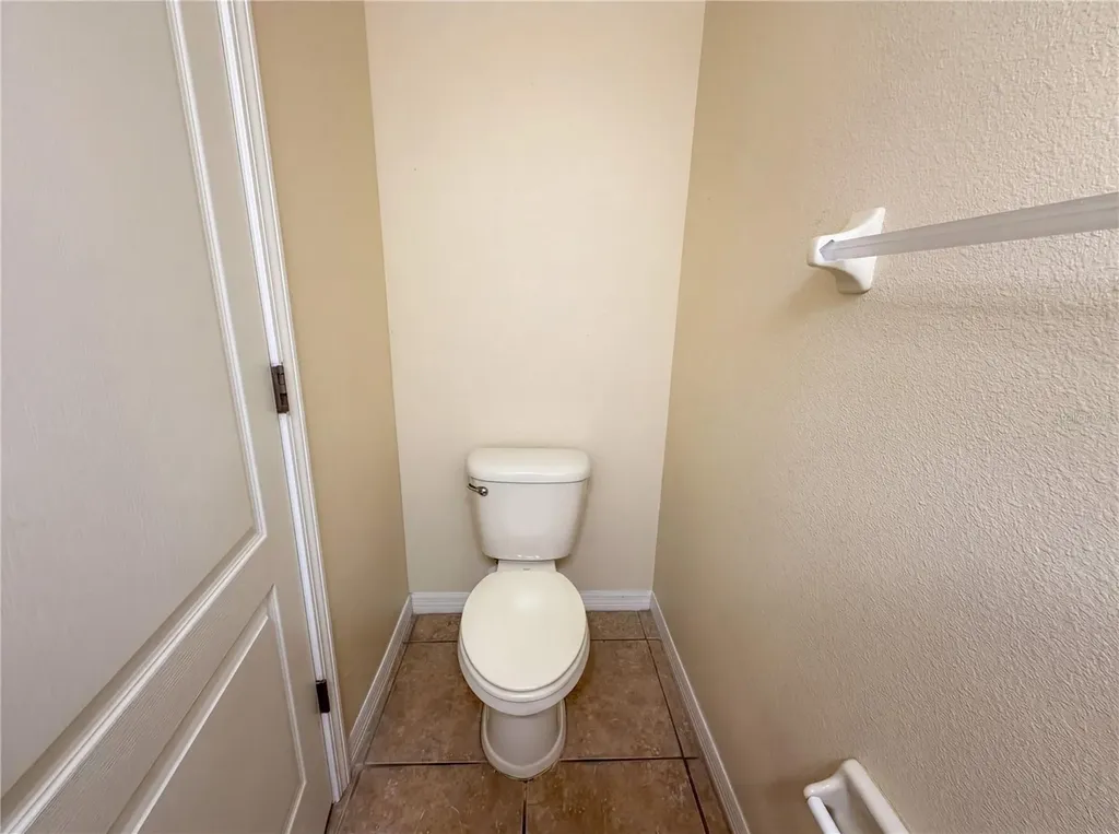 8548 Gablebend Way Tampa FL 33647