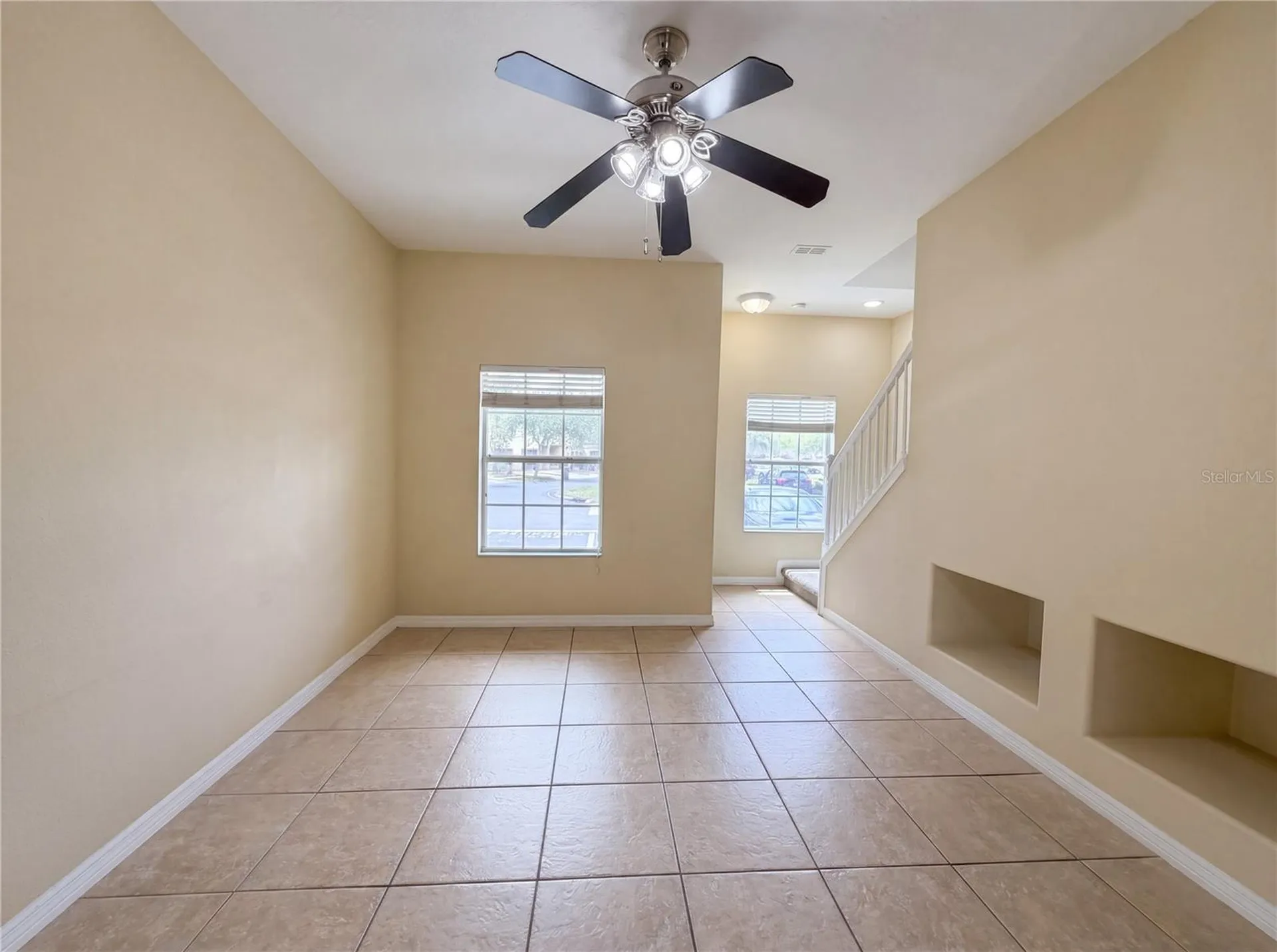 8548 Gablebend Way Tampa FL 33647