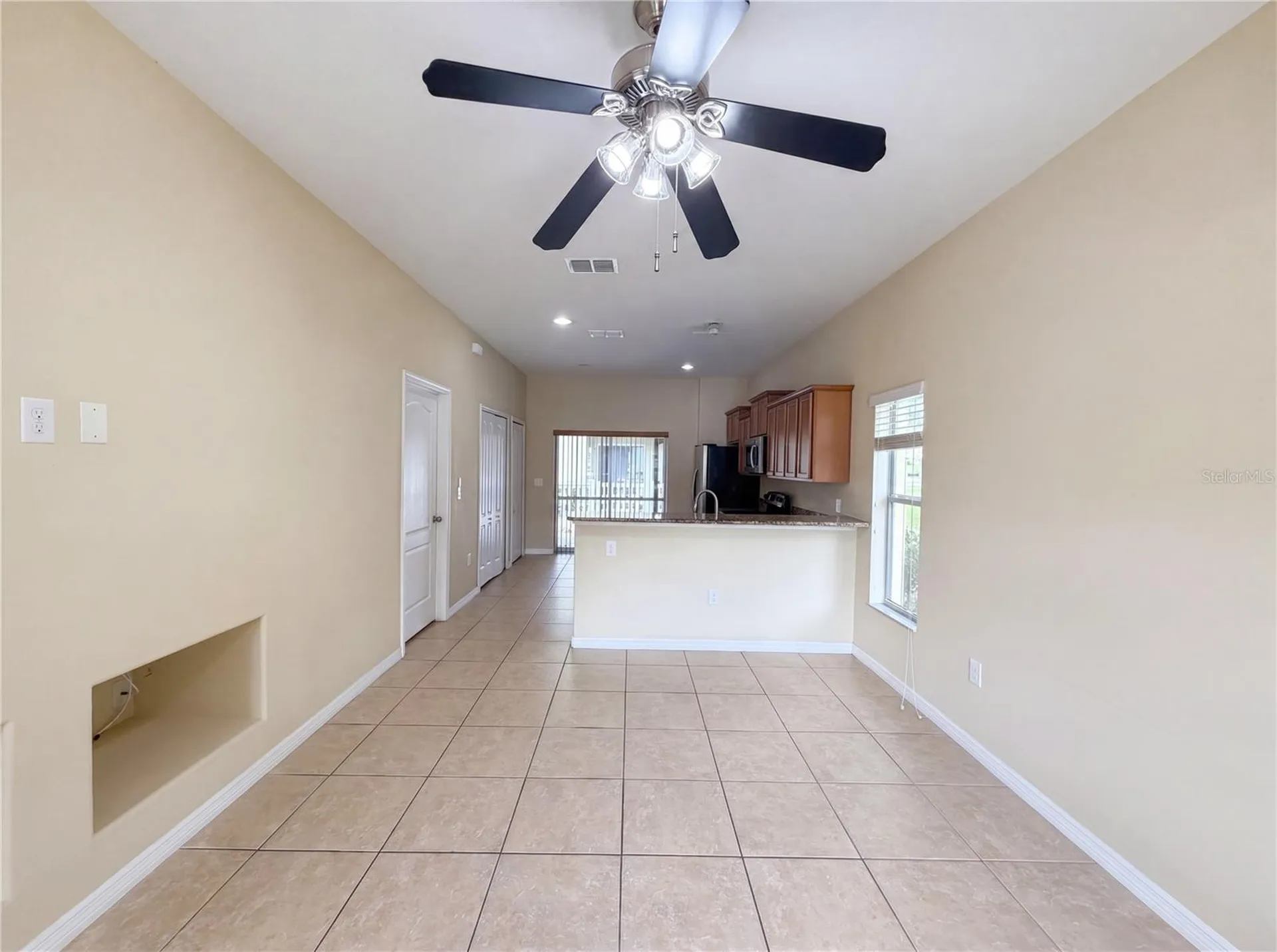 8548 Gablebend Way Tampa FL 33647