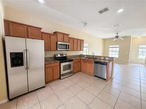 8548 Gablebend Way Tampa FL 33647
