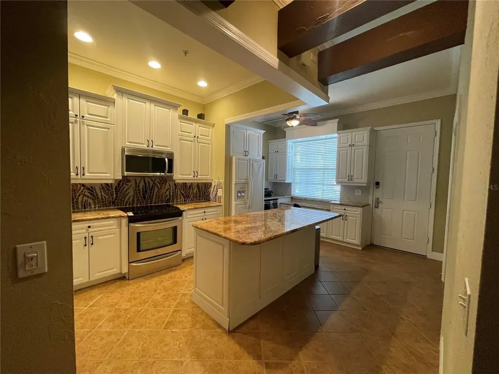 6808 Dali Avenue Land O Lakes FL 34637