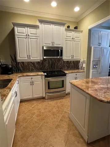 6808 Dali Avenue Land O Lakes FL 34637