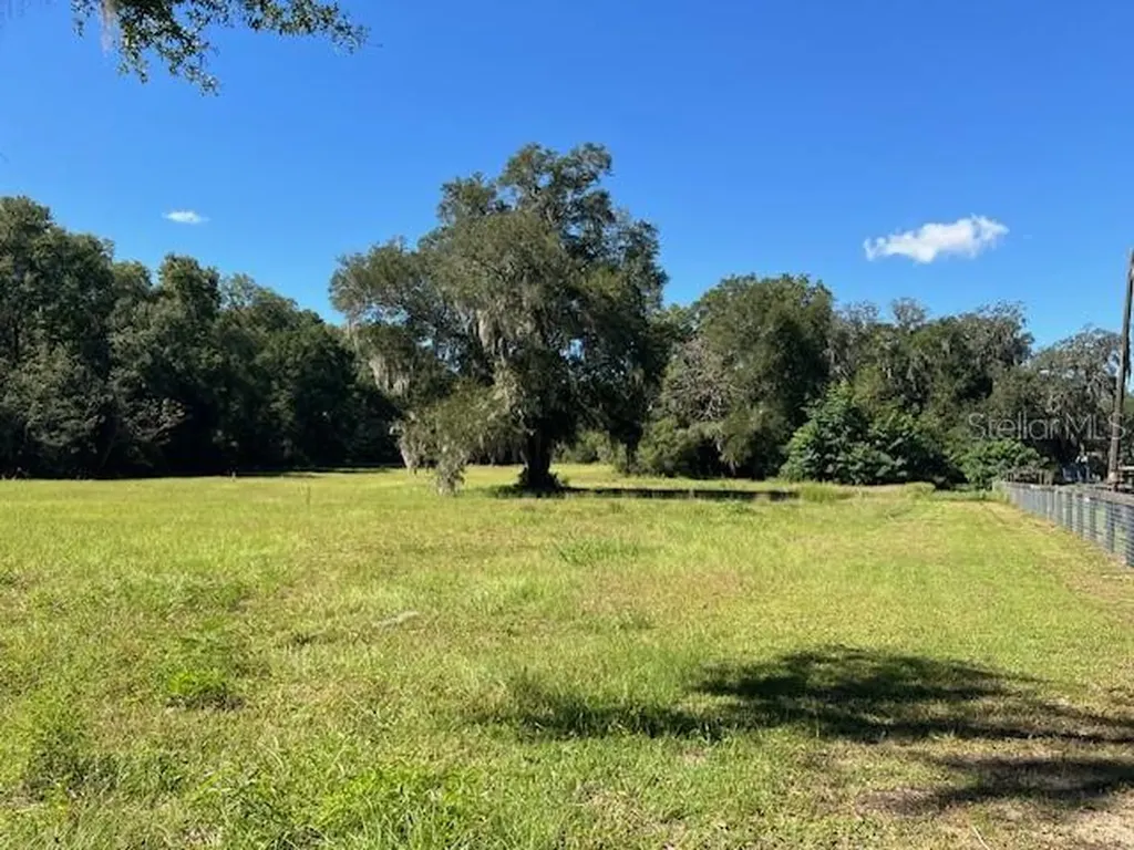 000 NW 27th Avenue Citra FL 32113