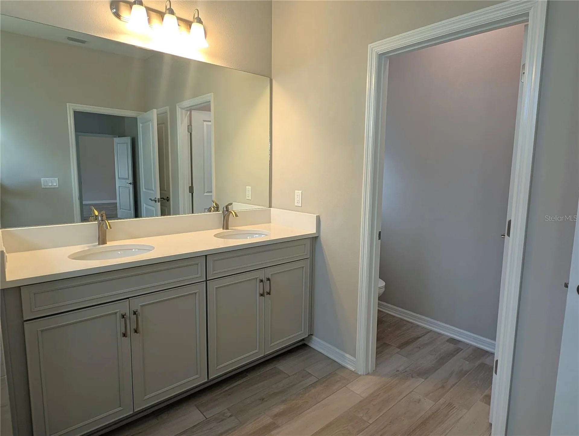 8545 Cache Drive Sarasota FL 34240