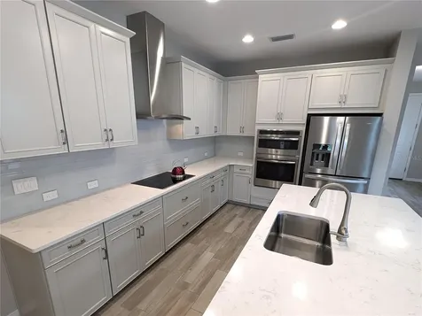 8545 Cache Drive Sarasota FL 34240