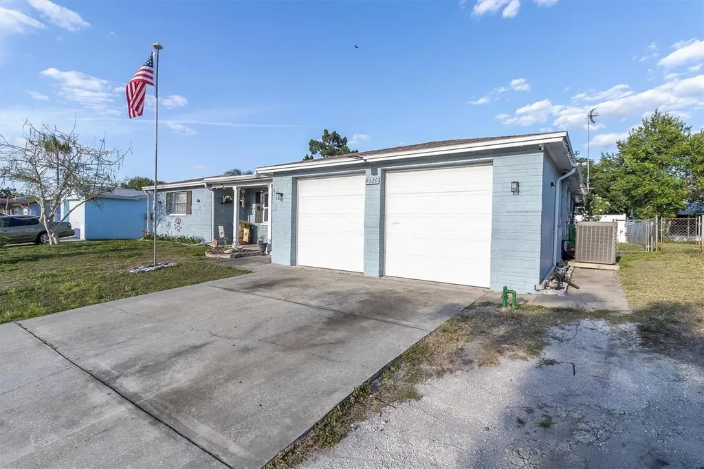 9320 Lido Lane Port Richey FL 34668