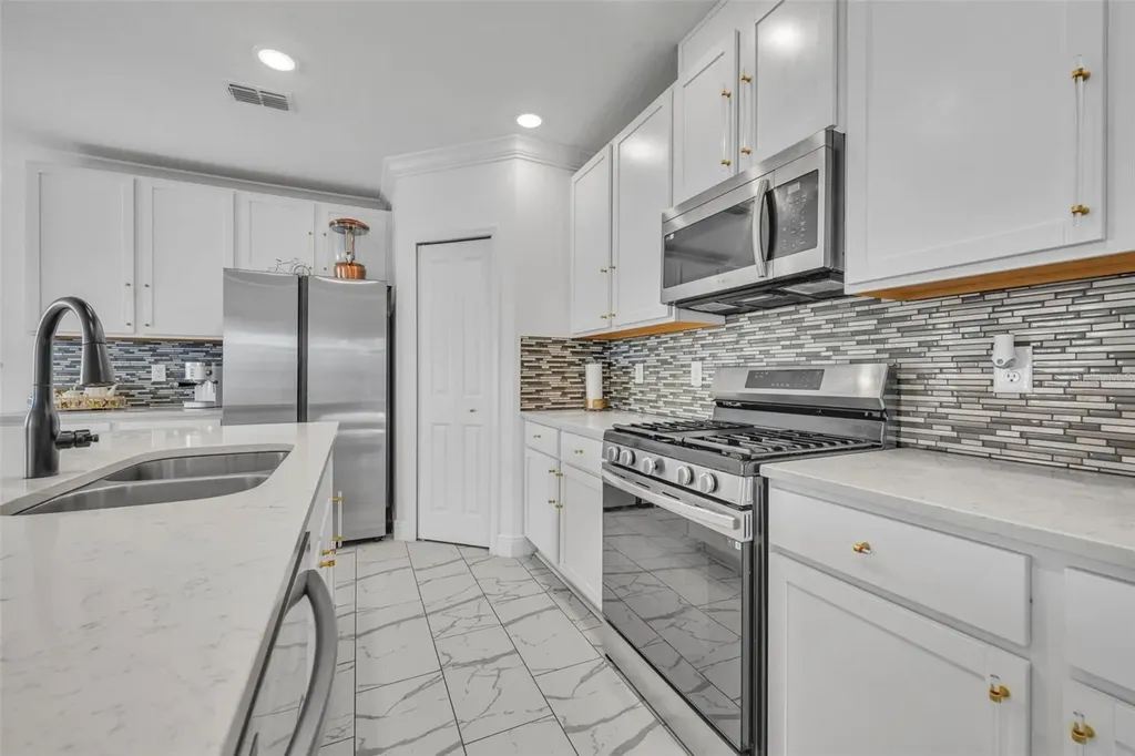 1045 Bradford Ridge Drive Leesburg FL 34748