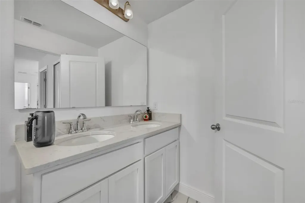 1045 Bradford Ridge Drive Leesburg FL 34748