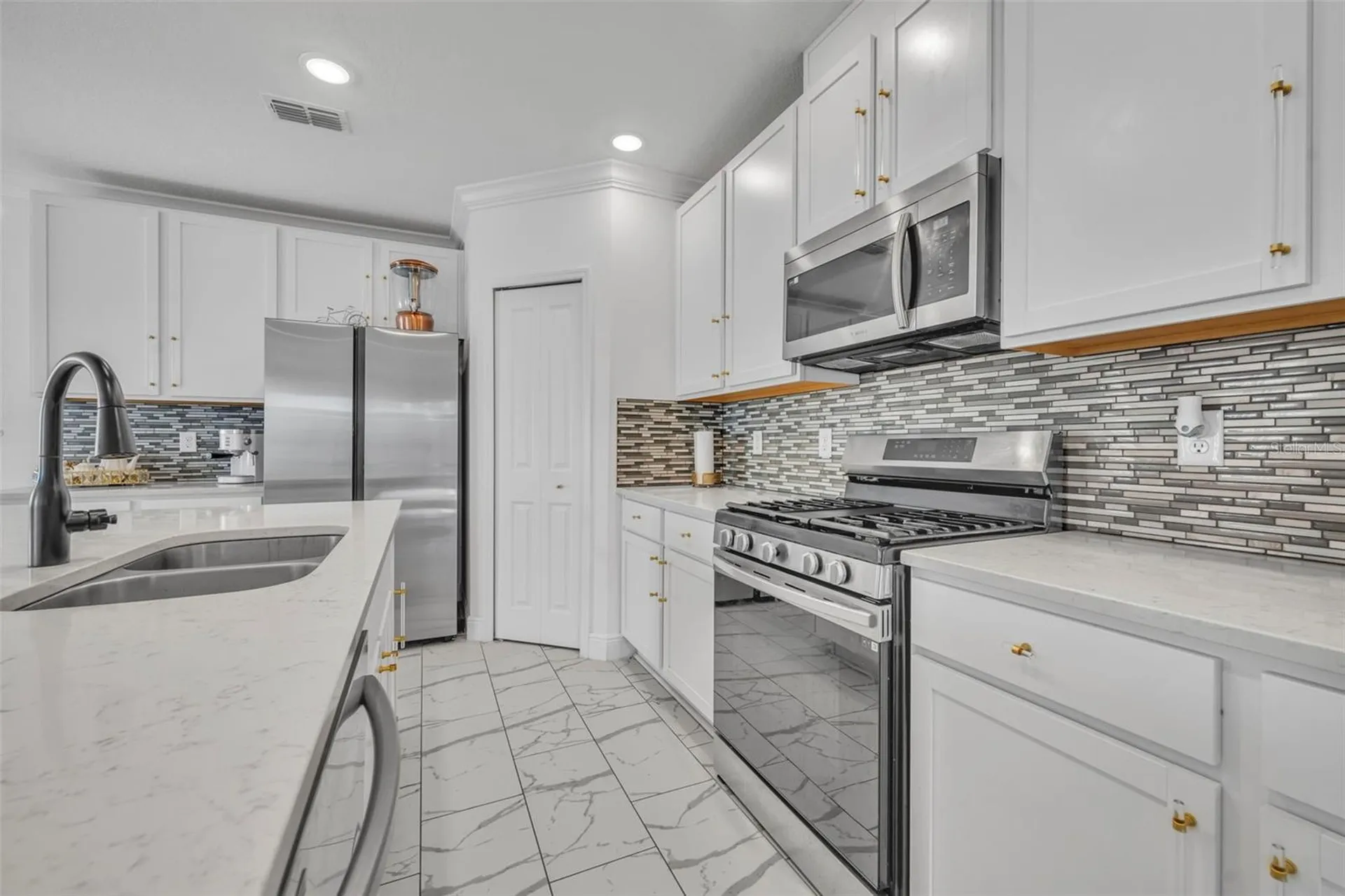 1045 Bradford Ridge Drive Leesburg FL 34748