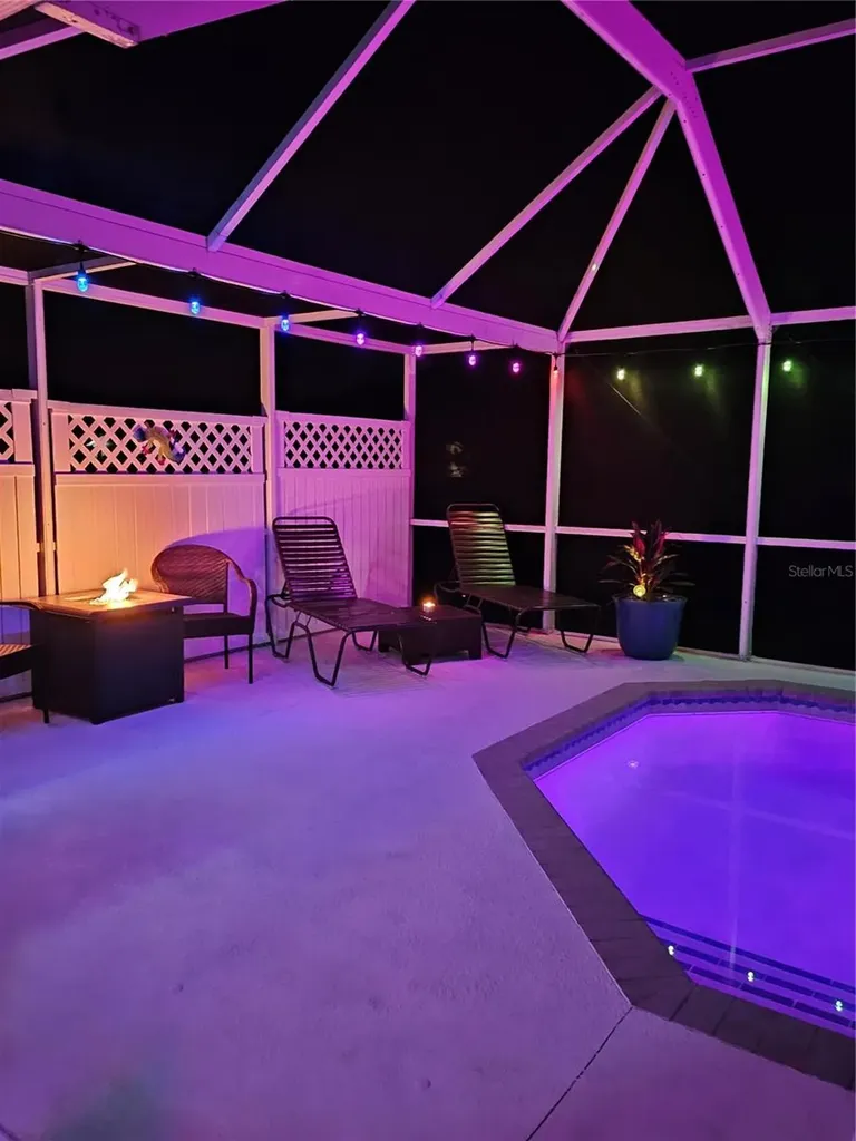 9451 Brewton Avenue Englewood FL 34224