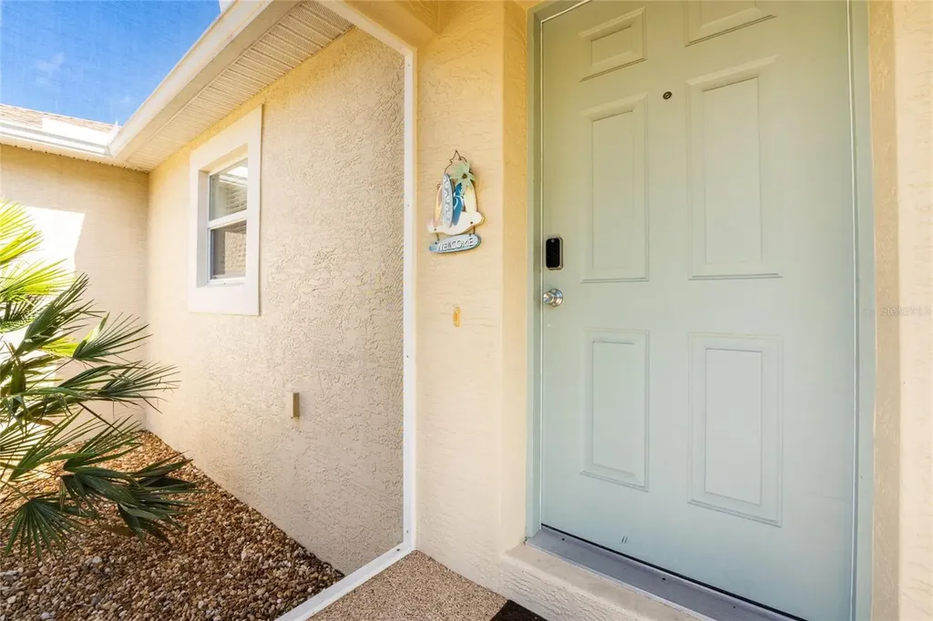 9451 Brewton Avenue Englewood FL 34224
