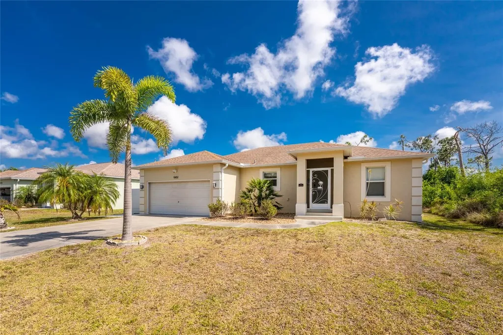 9451 Brewton Avenue Englewood FL 34224